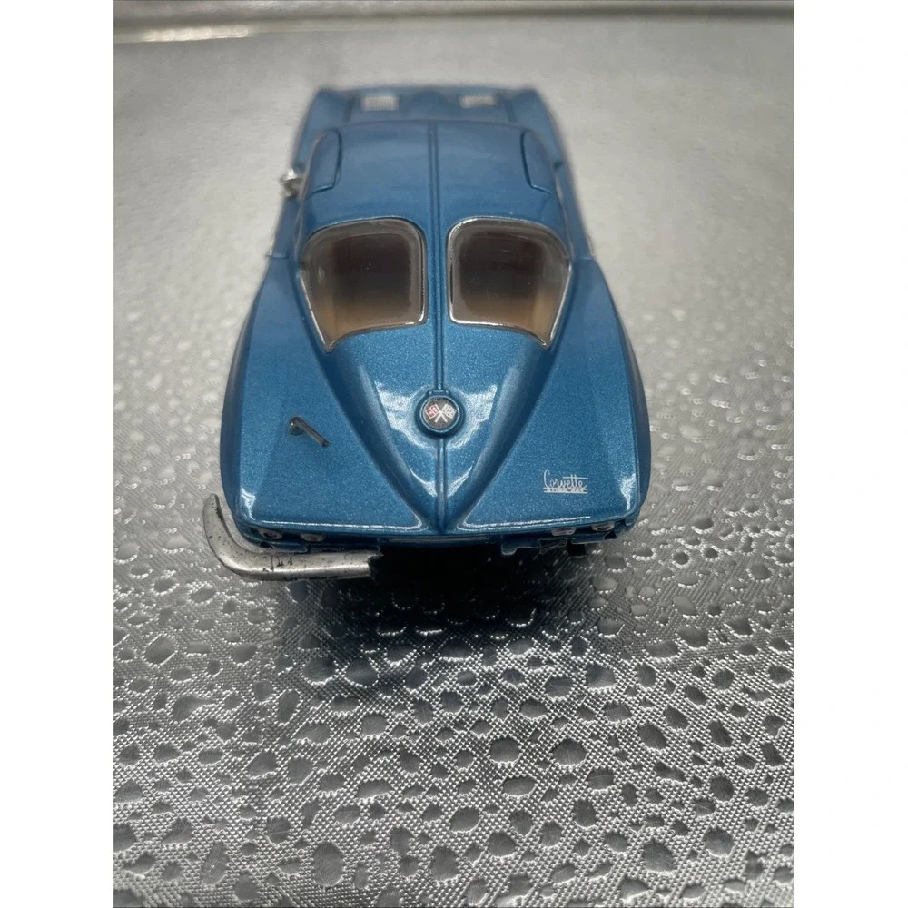 1963 Chevy Corvette Stingray - Blue- 1:32 - SS 5735- Diecast‎ Model